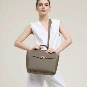 Oleada | Wavia Bag Plus in Ash